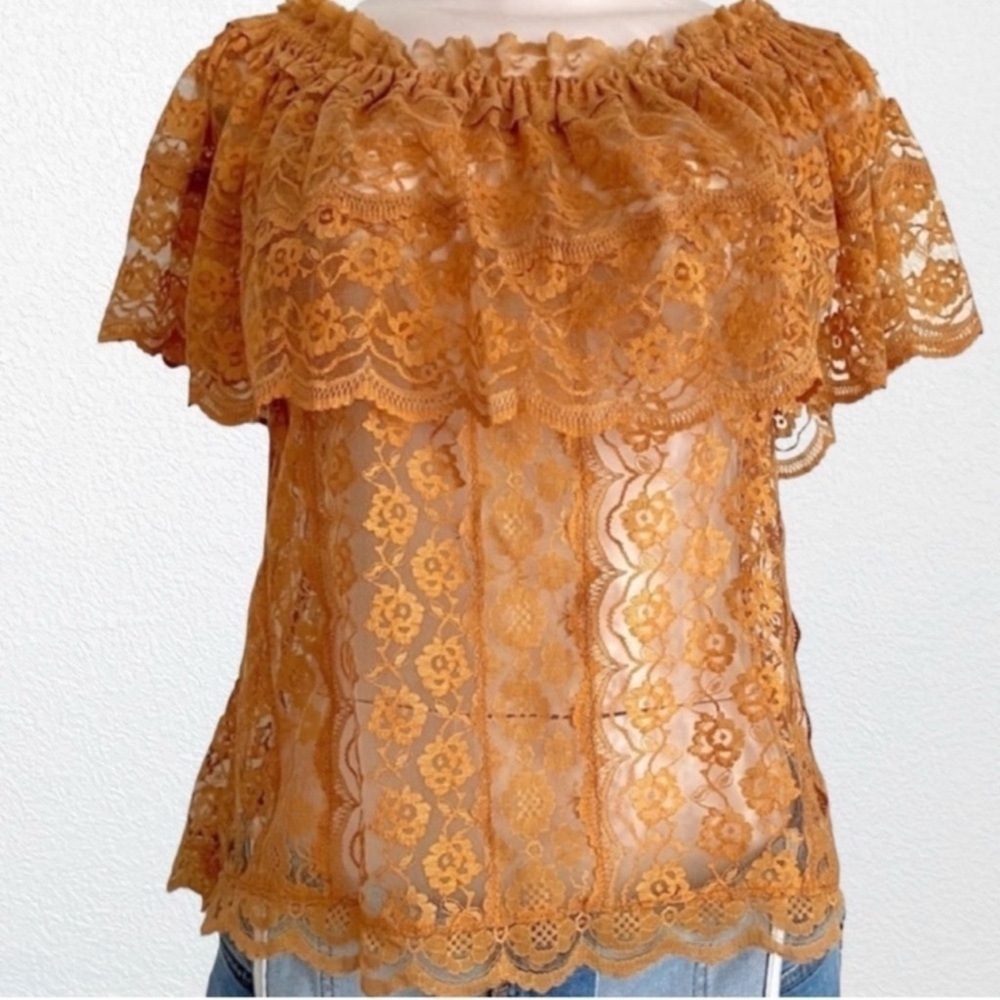 Virginie Vincent France Lace Exaggerated Ruffled Peasant Boho Holiday Top SZ M - Picture 4 of 10